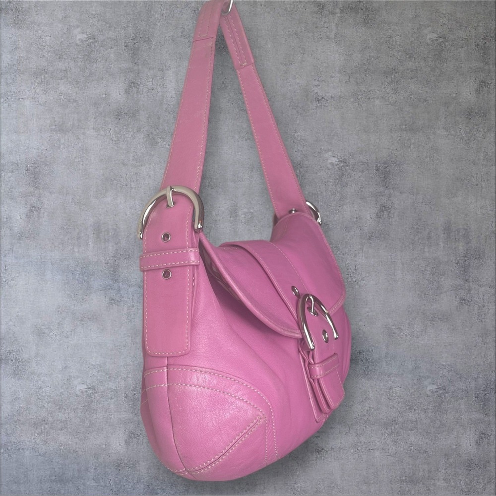 Coach Vintage Y2K Pink Leather Soho Shoulder Bag Purse 9248 Front Flap Barbie - Picture 4 of 15